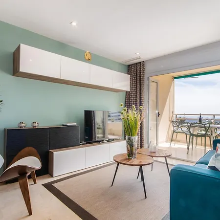 Apartman Front Line 2 Bedr *