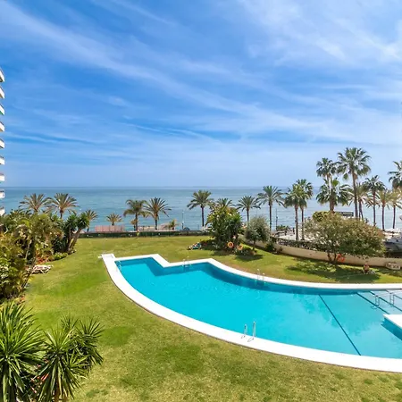 Apartment Front Line 2 Bedr Marbella
