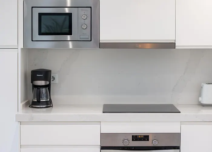 Front Line 2 Bedr Marbella