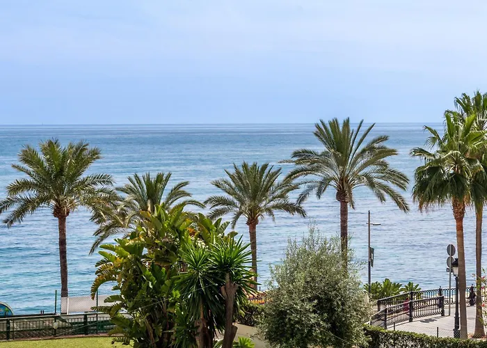 Front Line 2 Bedr Marbella