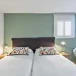 Apartment Front Line 2 Bedr Marbella