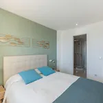 Front Line 2 Bedr Apartment Marbella